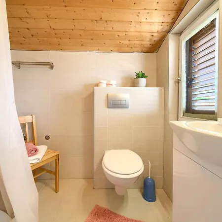 Nana - Gasthof Baška