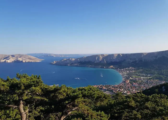 Nana - 3* Baška